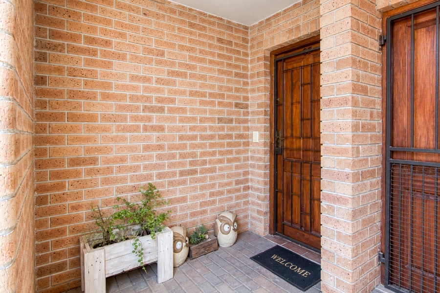 2 Bedroom Property for Sale in Sea Breeze Western Cape